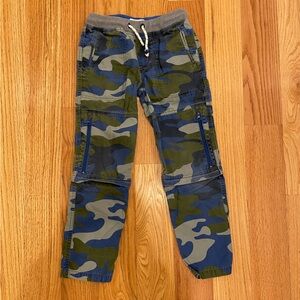 Mini Boden Camo Zip Knee Tech Pants
